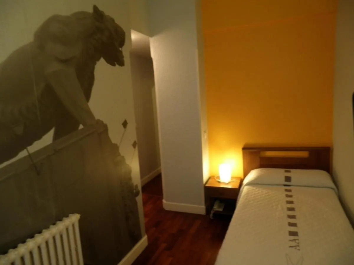 **  Hotel Photo Zabalburu Bilbao Hiszpania