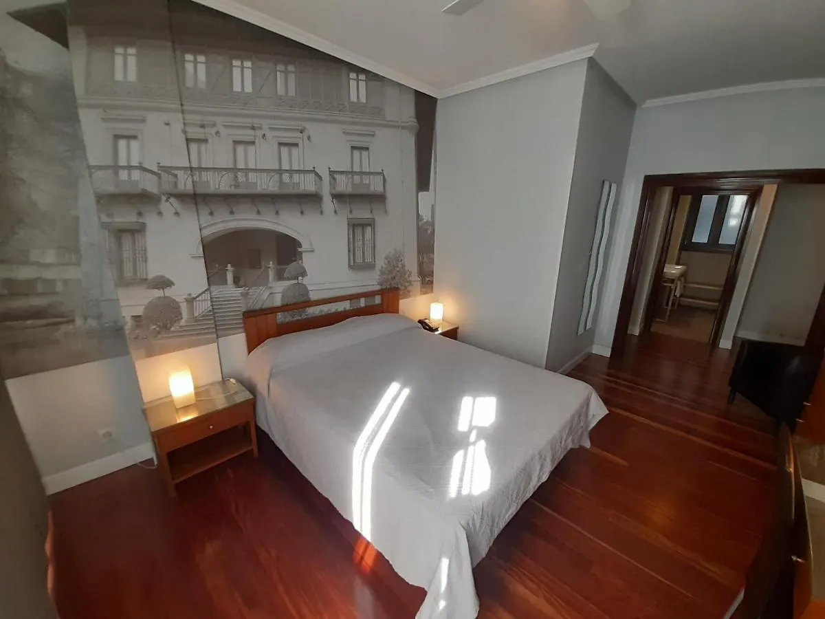 **  Hotel Photo Zabalburu Bilbao Spain