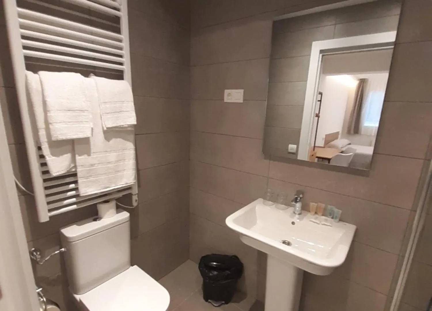 **  Hotel Photo Zabalburu Bilbao Spain